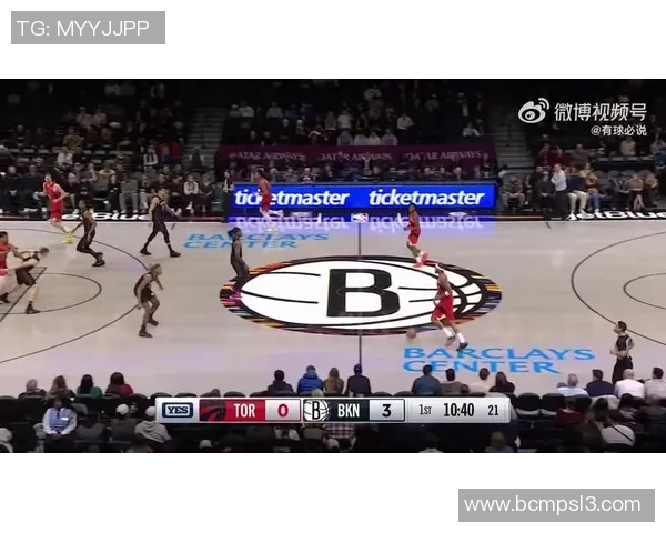 篮网与热火激战正酣比赛直播精彩瞬间全景回顾与分析 篮网与热火激战正酣比赛直播精彩瞬间全景回顾与分析